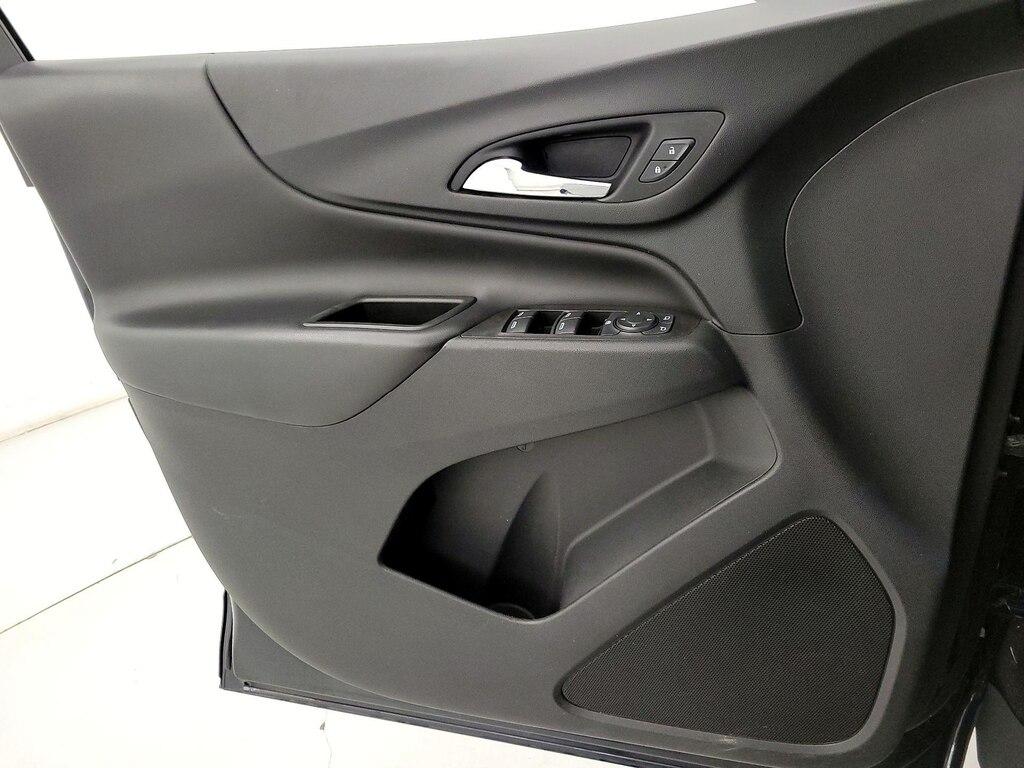 used 2021 Chevrolet Equinox car, priced at $18,998