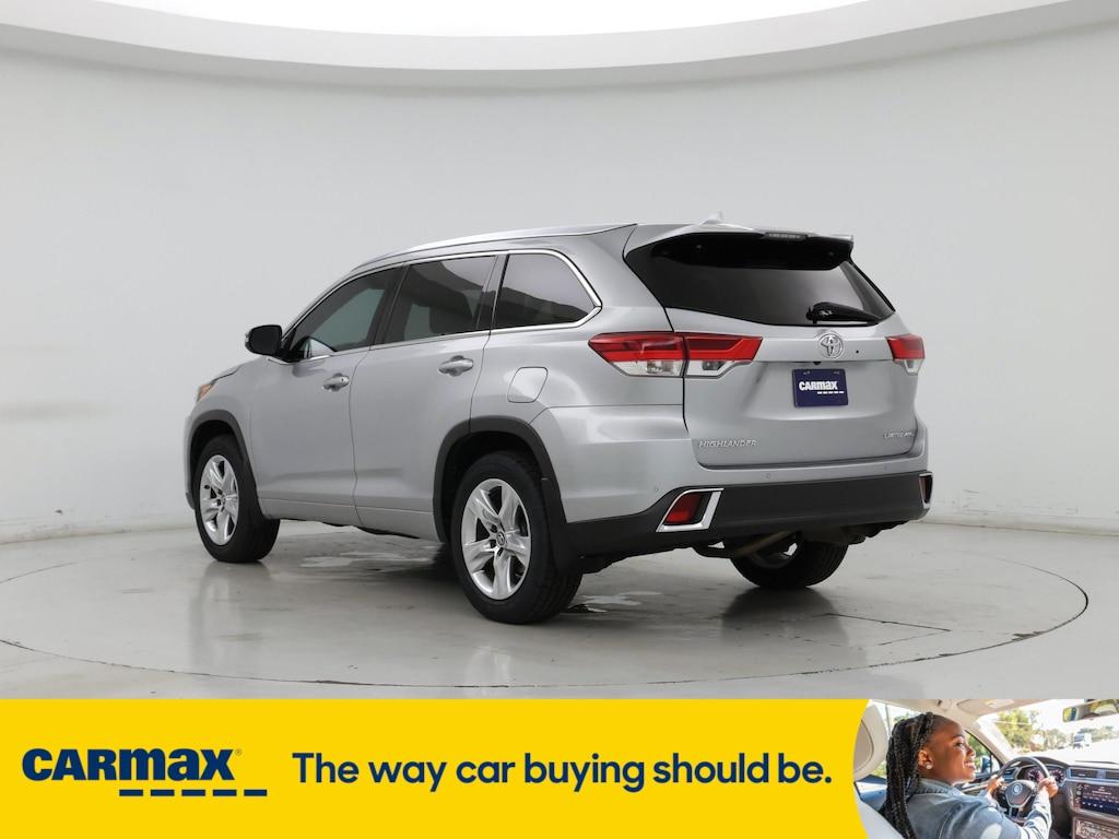 used 2019 Toyota Highlander car, priced at $24,998