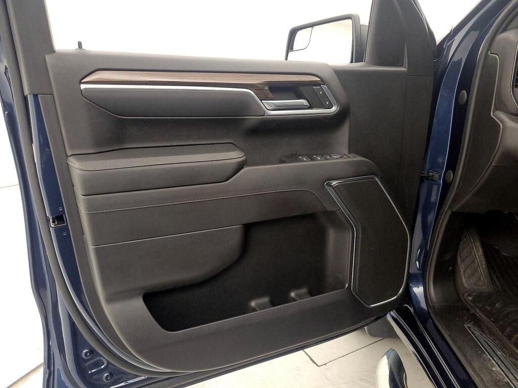 used 2022 Chevrolet Silverado 1500 car, priced at $35,998