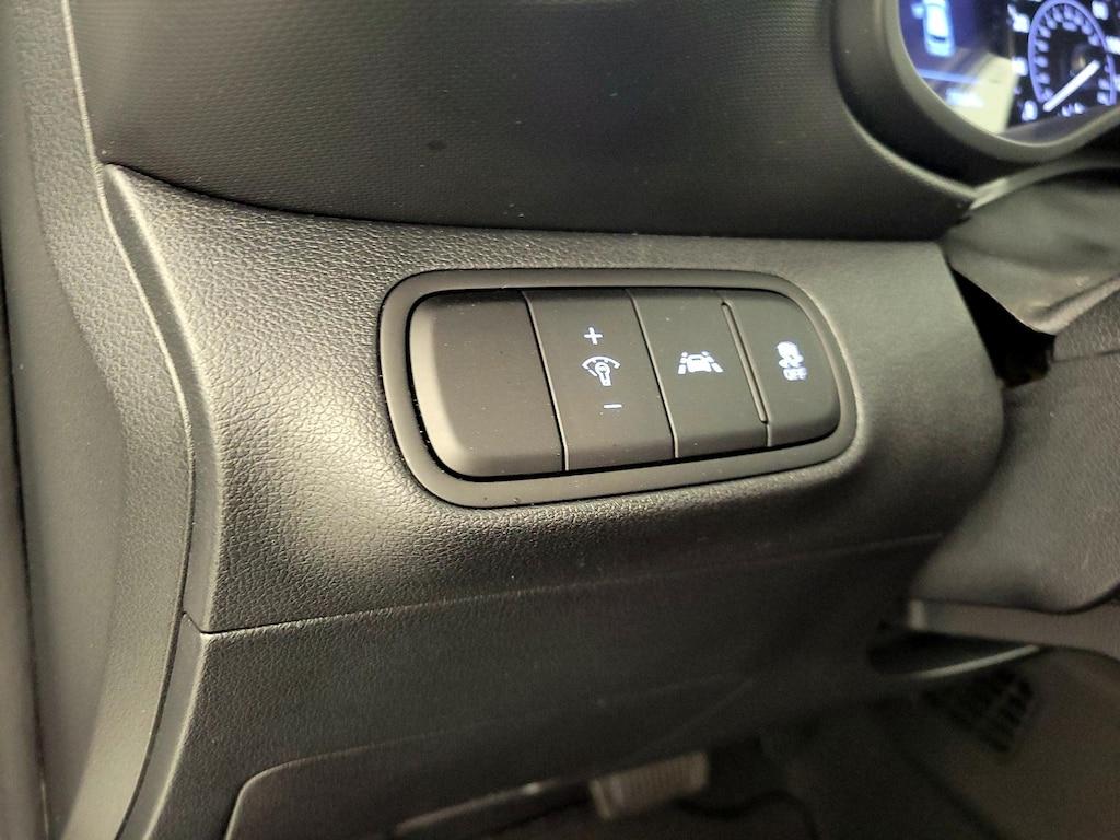 used 2022 Hyundai Venue car, priced at $19,998