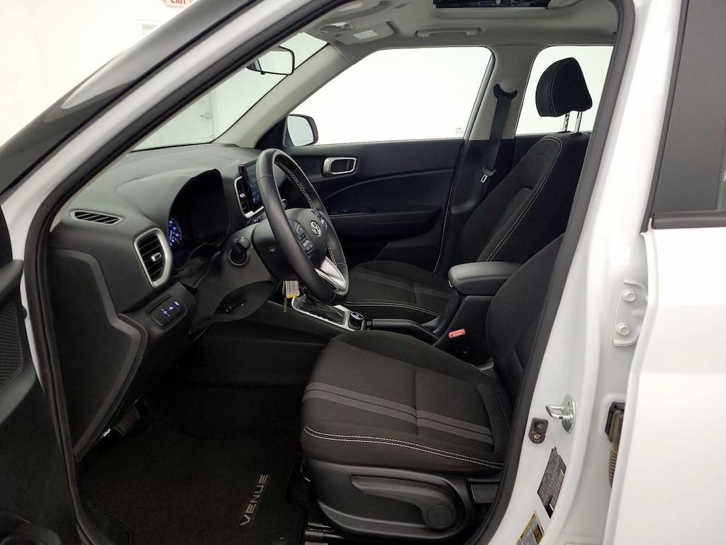used 2022 Hyundai Venue car, priced at $19,998