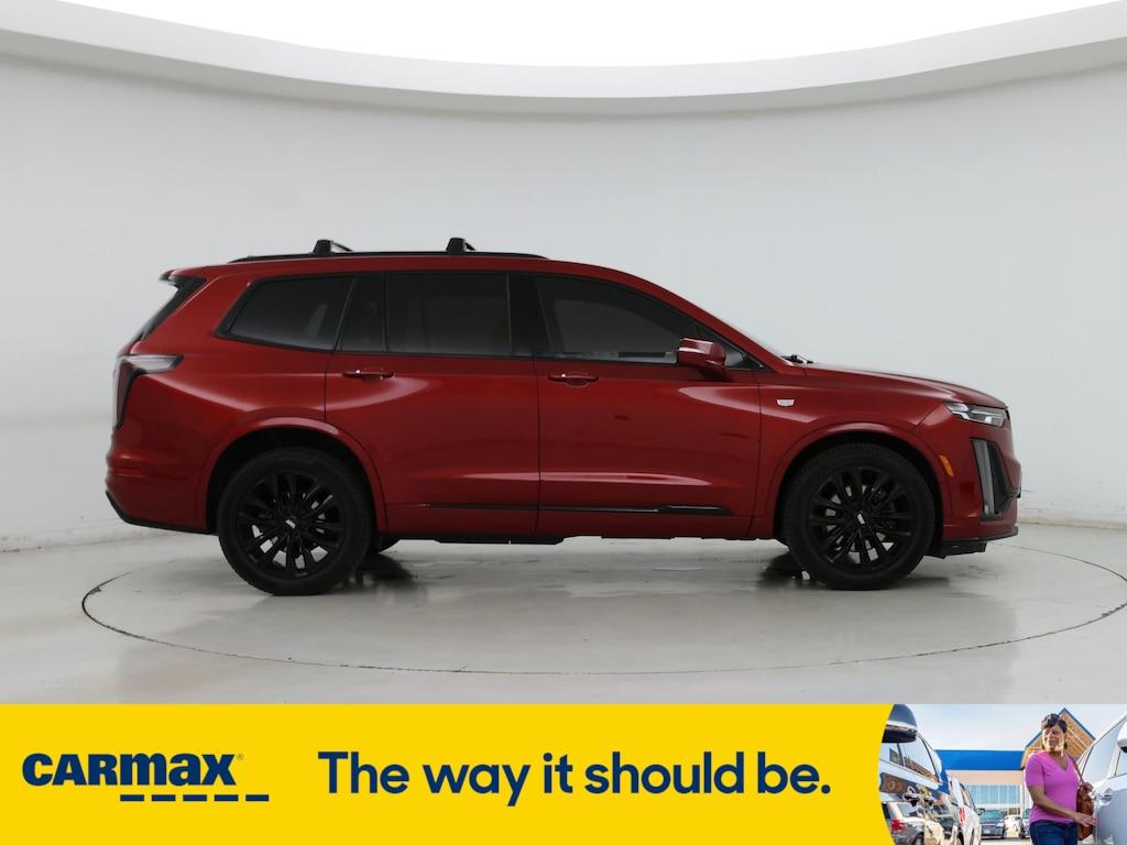 used 2021 Cadillac XT6 car, priced at $31,998