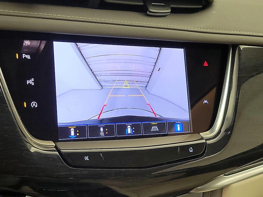 used 2023 Cadillac XT6 car, priced at $43,998