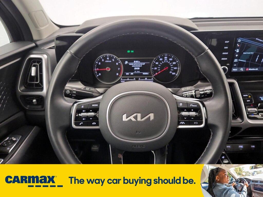 used 2022 Kia Sorento car, priced at $26,998