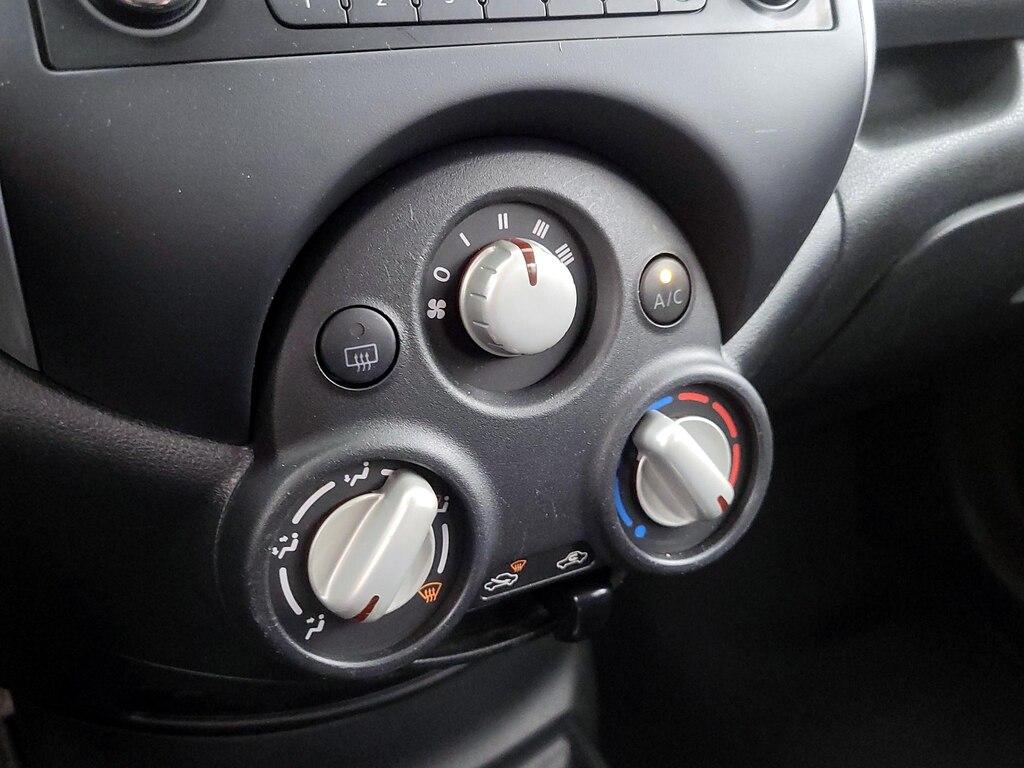 used 2014 Nissan Versa Note car, priced at $13,998