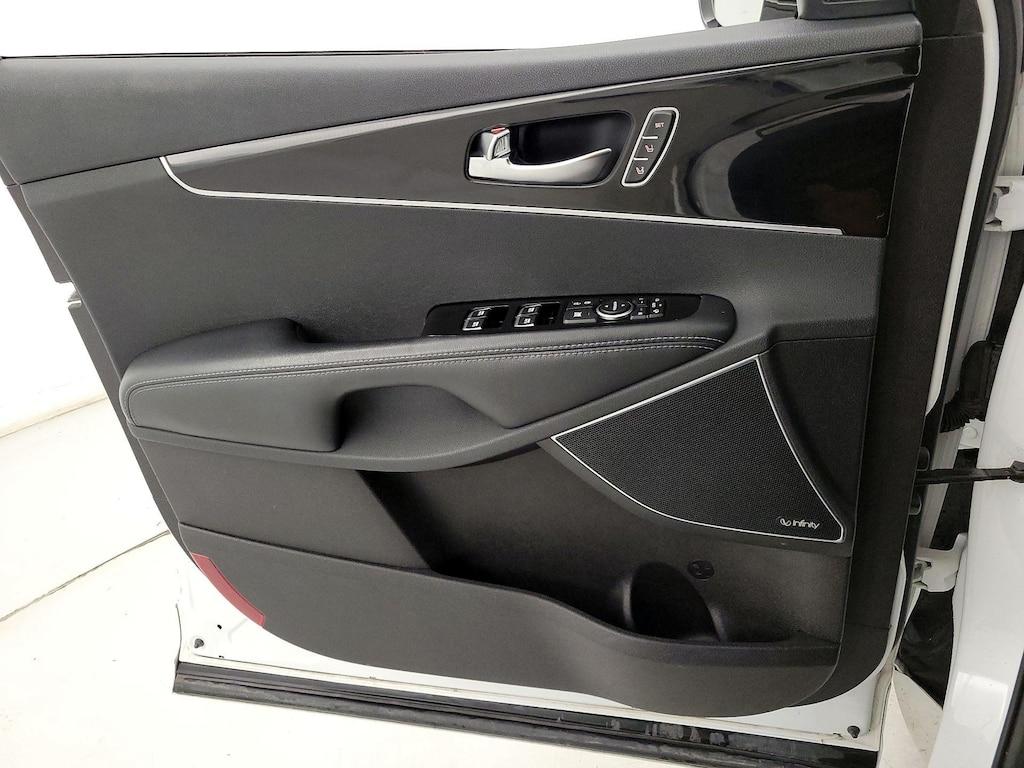 used 2016 Kia Sorento car, priced at $15,998