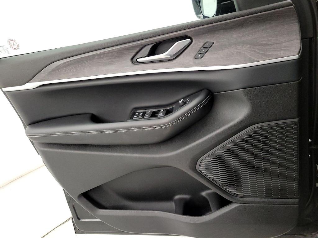 used 2024 Jeep Grand Cherokee L car, priced at $36,998