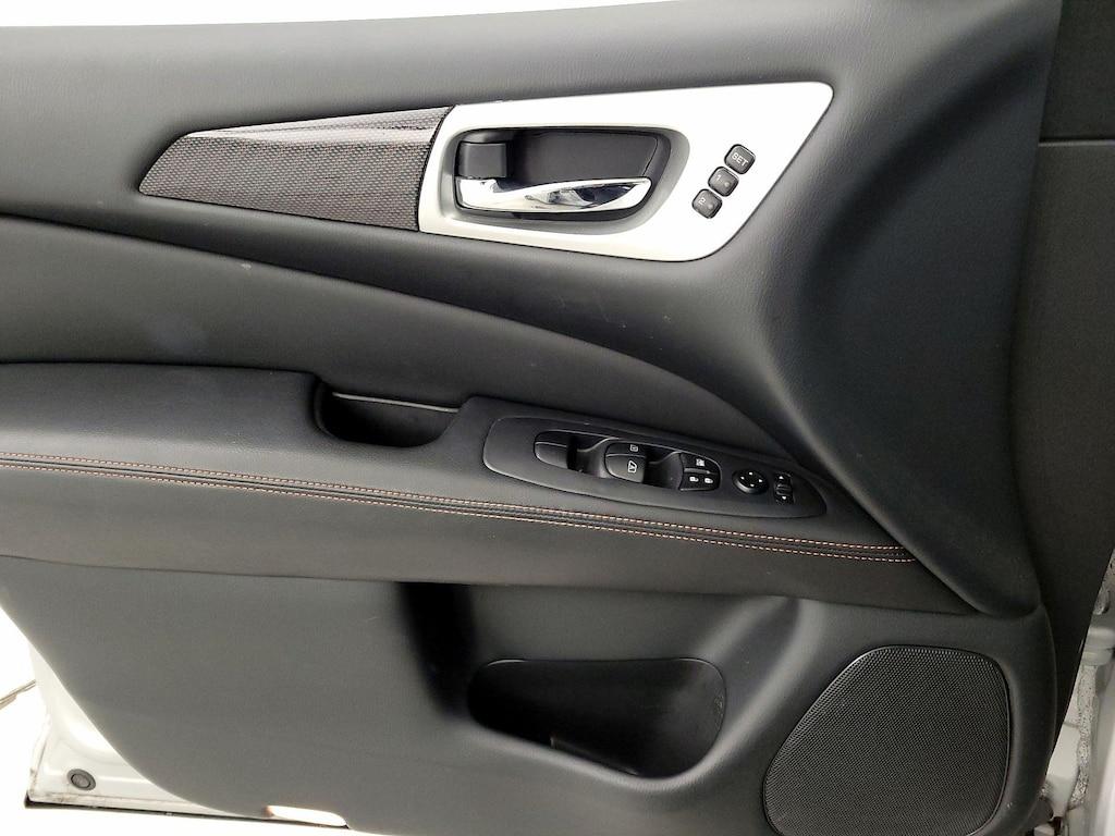 used 2020 Nissan Pathfinder car, priced at $26,998