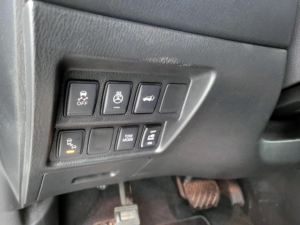 used 2020 Nissan Pathfinder car, priced at $26,998