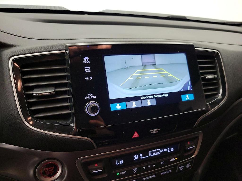 used 2022 Honda Pilot car, priced at $34,998