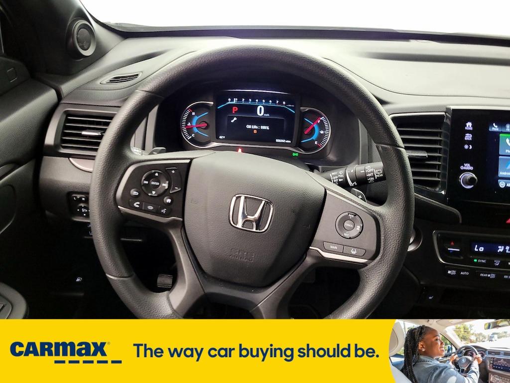 used 2022 Honda Pilot car, priced at $34,998