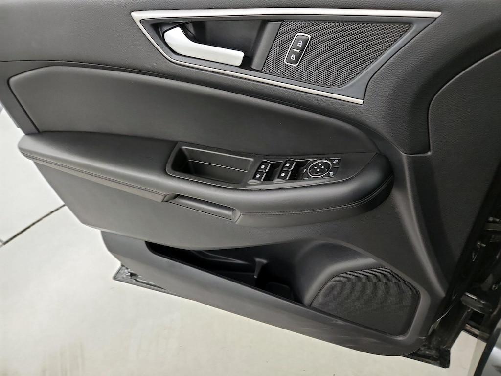 used 2022 Ford Edge car, priced at $25,998