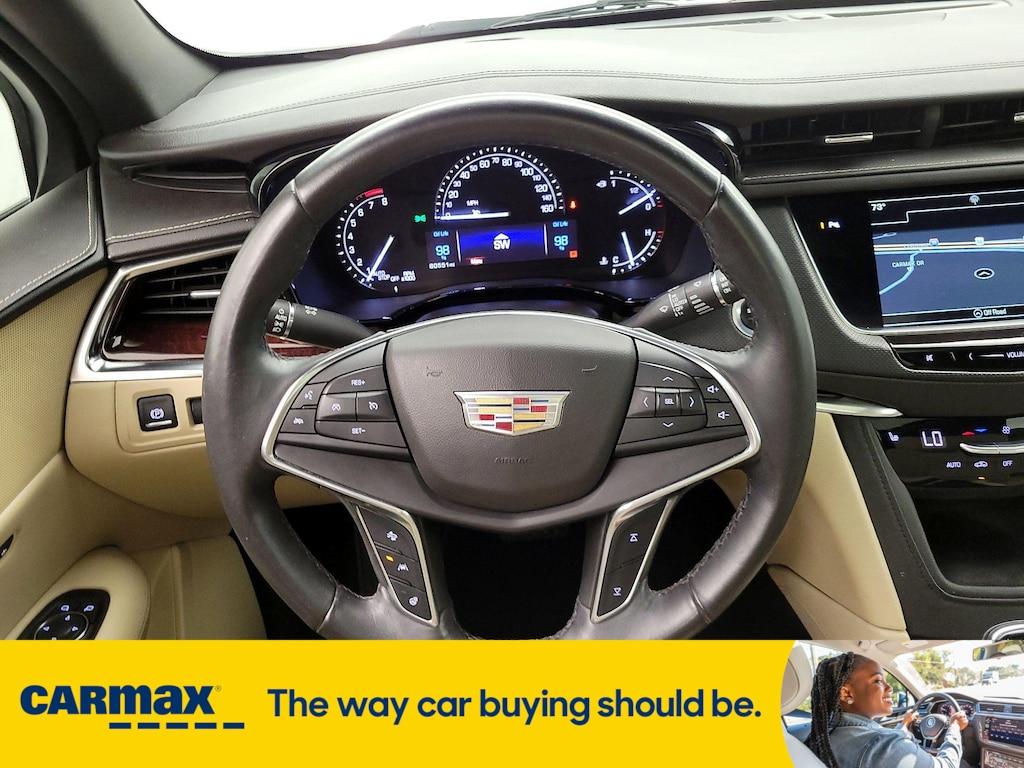 used 2017 Cadillac XT5 car, priced at $20,998