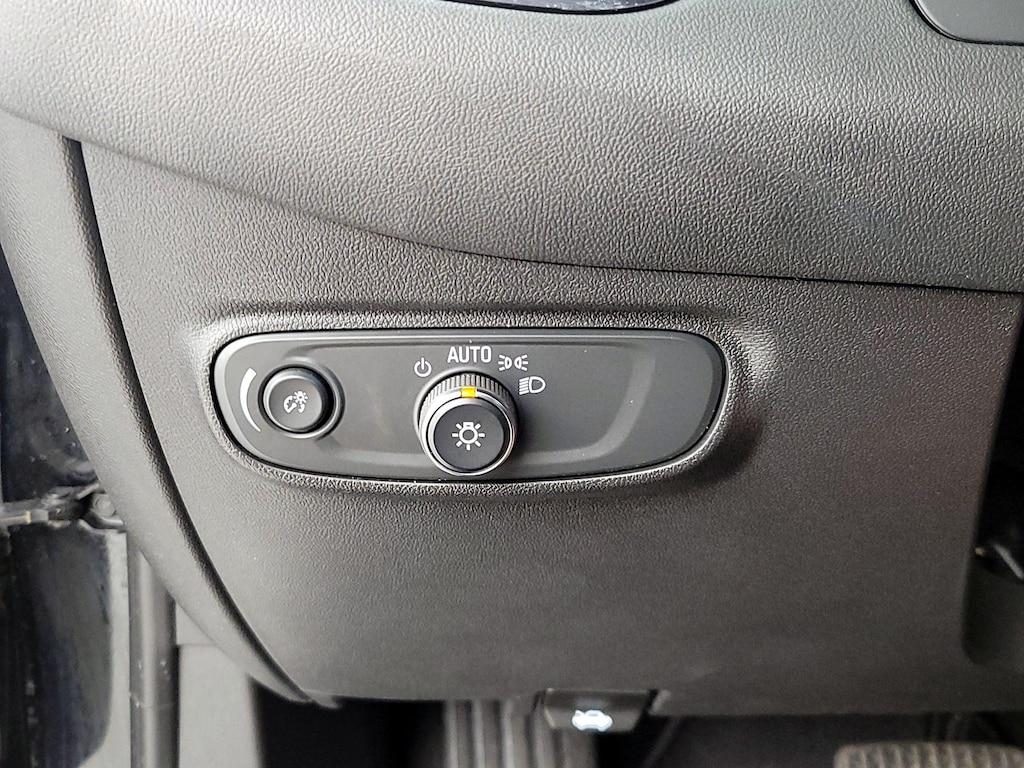 used 2022 Chevrolet Equinox car, priced at $23,998