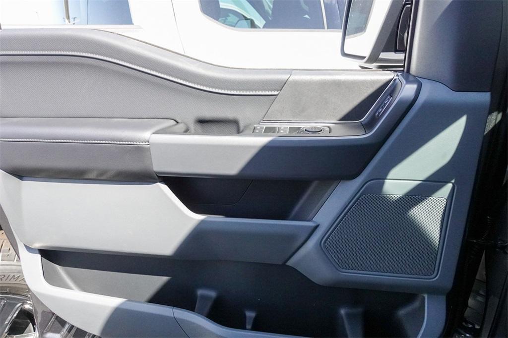 new 2025 Ford F-150 car, priced at $61,565