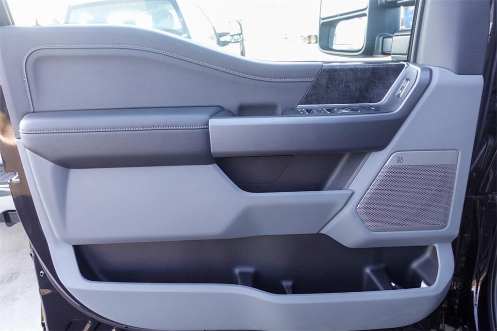 new 2025 Ford F-350 car, priced at $82,065