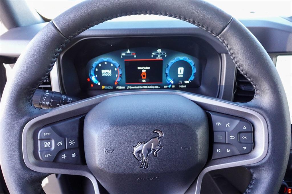 new 2025 Ford Bronco car, priced at $52,625