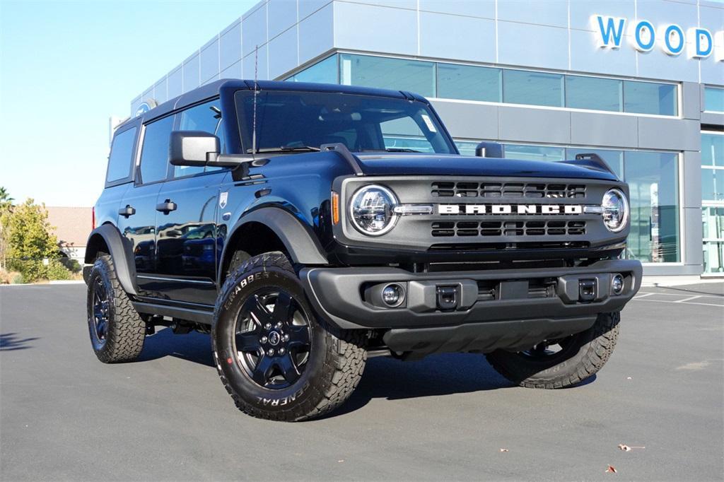 new 2025 Ford Bronco car, priced at $52,625