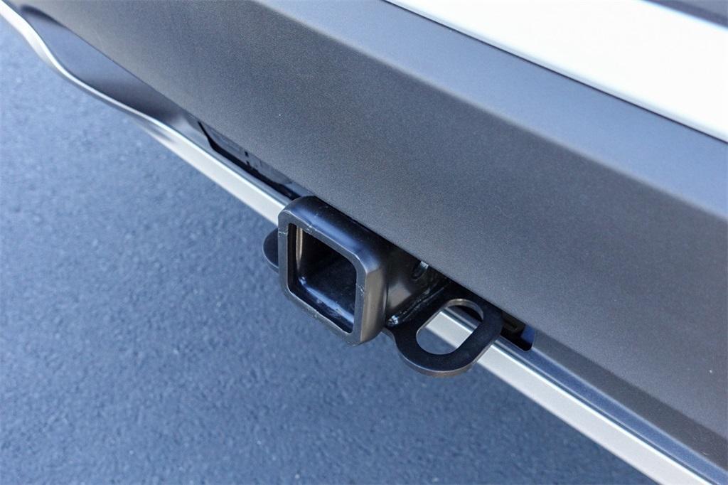 new 2025 Ford Explorer car, priced at $48,182