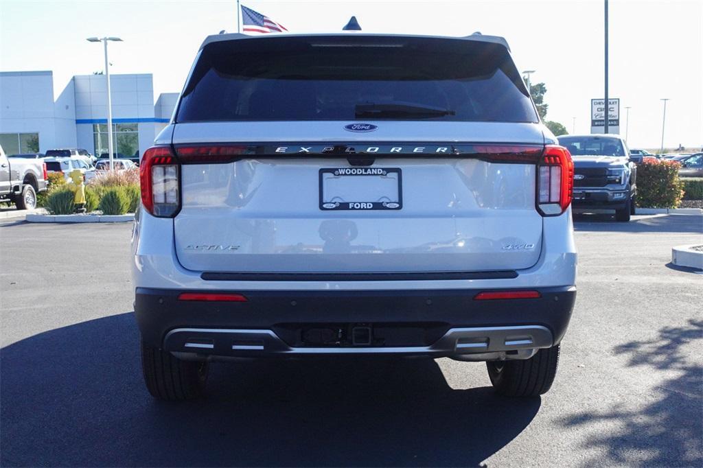 new 2025 Ford Explorer car, priced at $48,182
