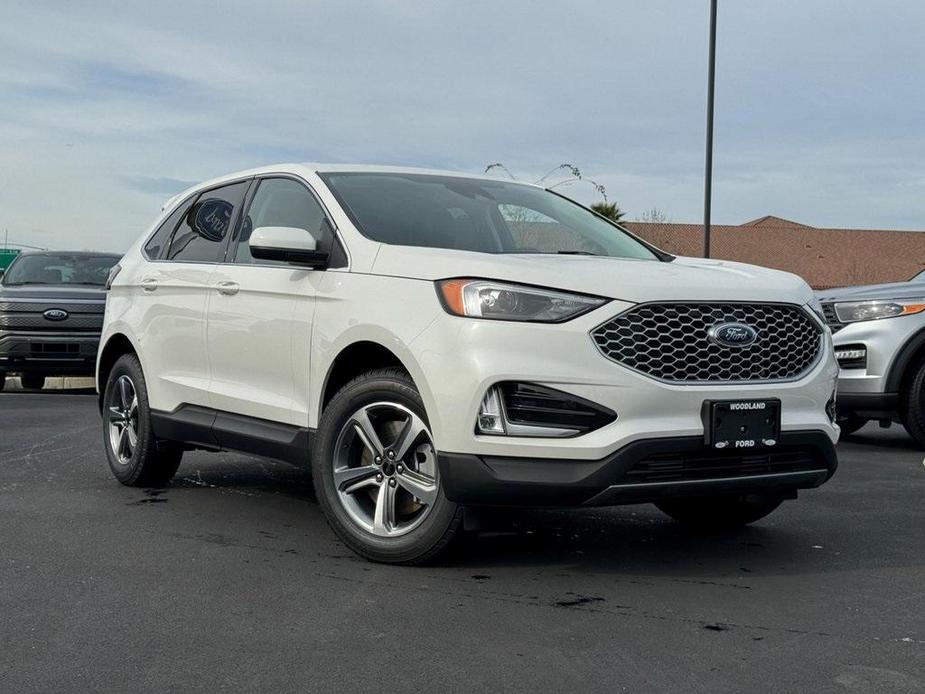 new 2024 Ford Edge car, priced at $39,985