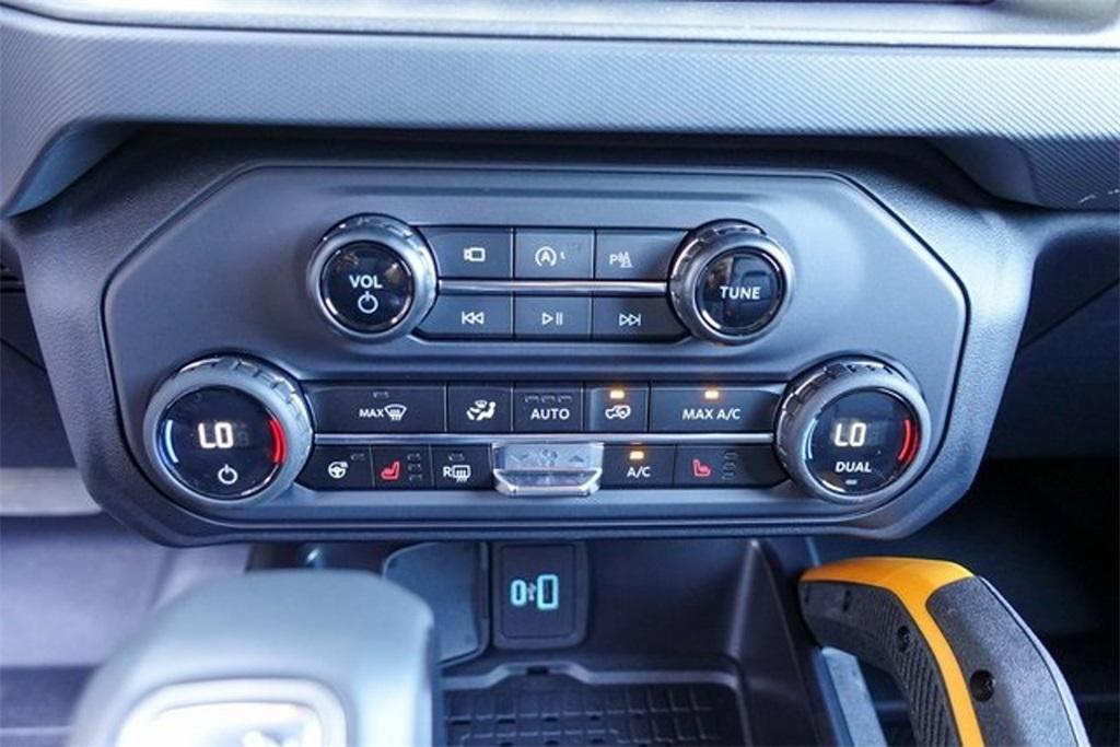 new 2024 Ford Bronco car, priced at $59,289