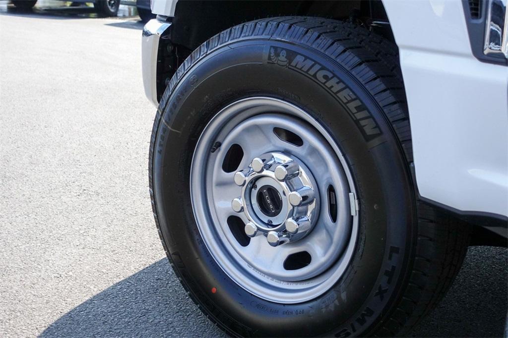 new 2025 Ford F-250 car, priced at $51,320