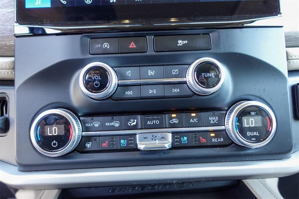 used 2024 Ford Expedition Max car, priced at $58,755