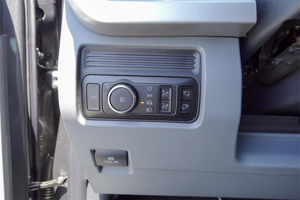 new 2025 Ford F-250 car, priced at $69,159