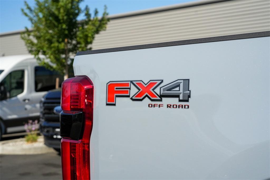 new 2025 Ford F-250 car, priced at $96,275