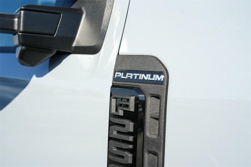 new 2025 Ford F-250 car, priced at $96,275