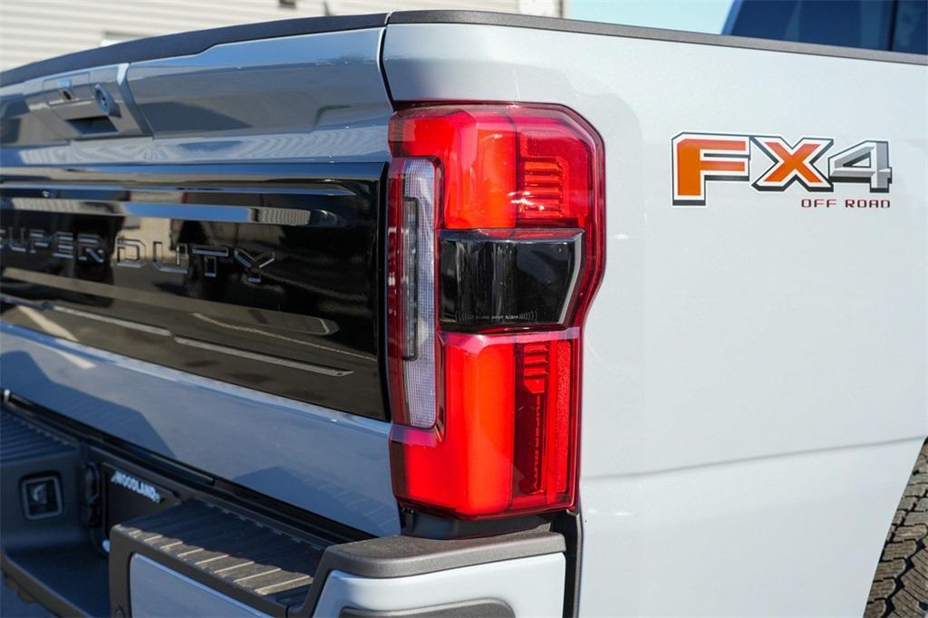 new 2025 Ford F-250 car, priced at $96,275