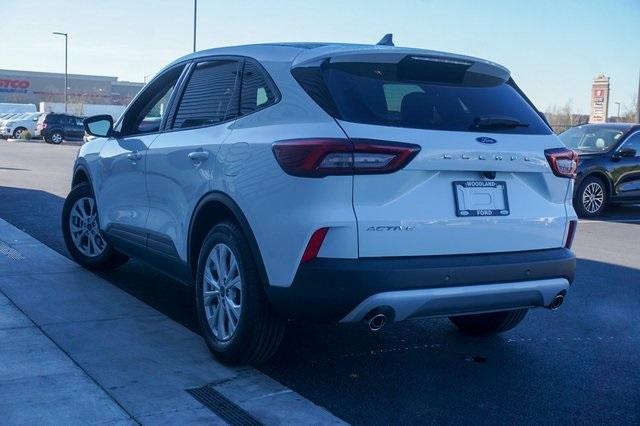 new 2025 Ford Escape car, priced at $30,492