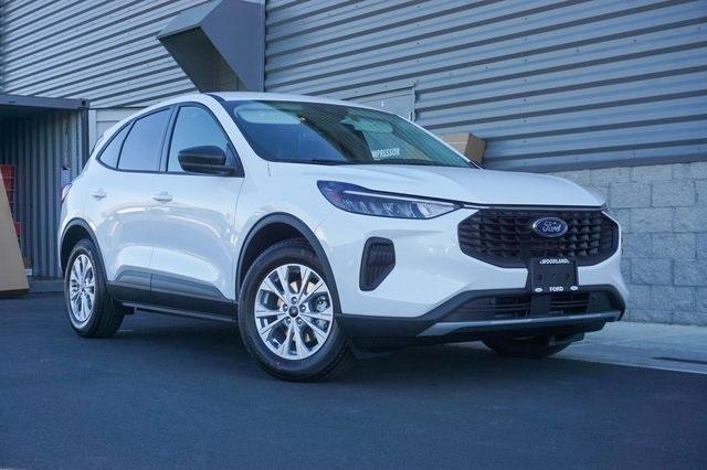 new 2025 Ford Escape car, priced at $31,680