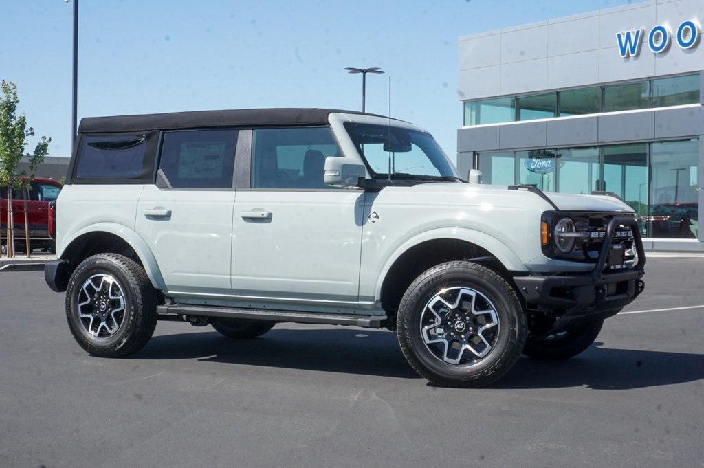 new 2024 Ford Bronco car, priced at $53,595