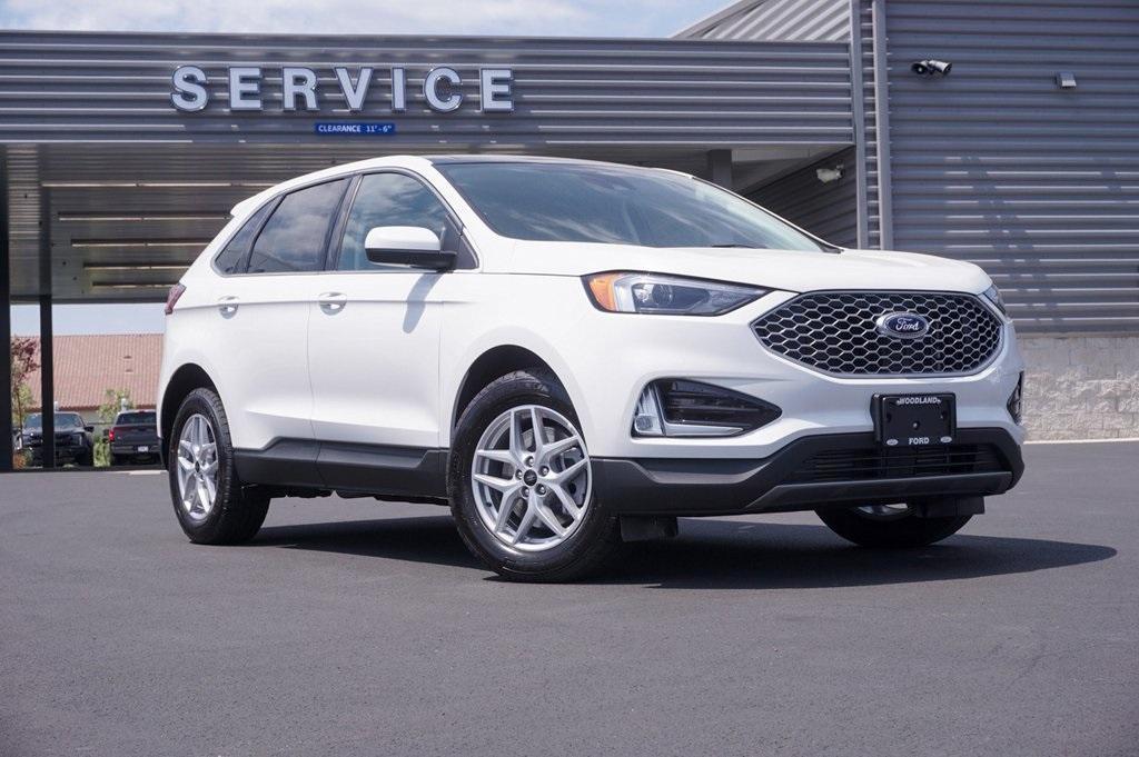 new 2024 Ford Edge car, priced at $42,987