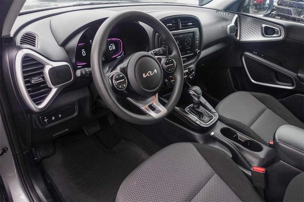 used 2024 Kia Soul car, priced at $17,166