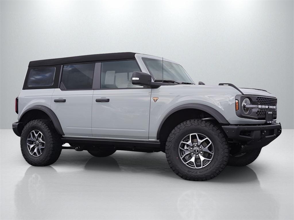 new 2024 Ford Bronco car, priced at $55,452