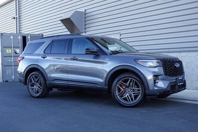 new 2025 Ford Explorer car, priced at $53,740