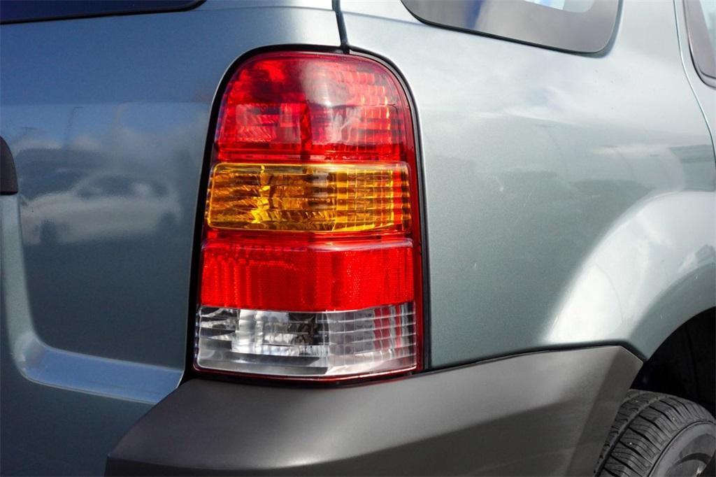 used 2007 Ford Escape car, priced at $6,977