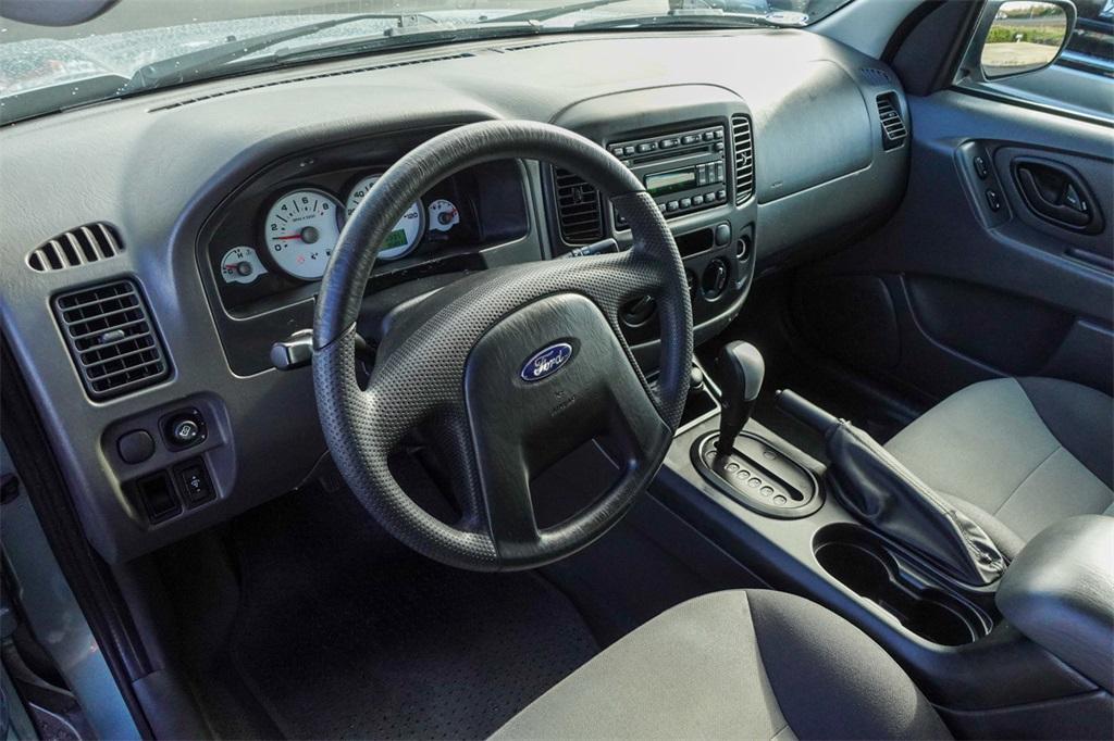 used 2007 Ford Escape car, priced at $6,977