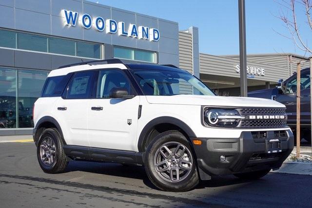 new 2025 Ford Bronco Sport car, priced at $34,165