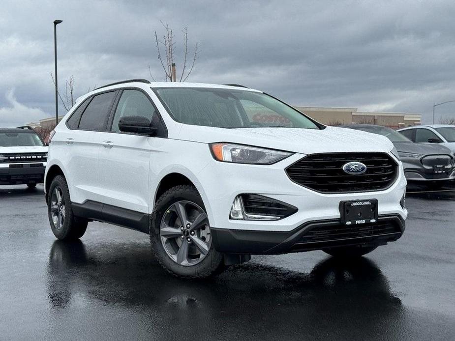 new 2024 Ford Edge car, priced at $43,705