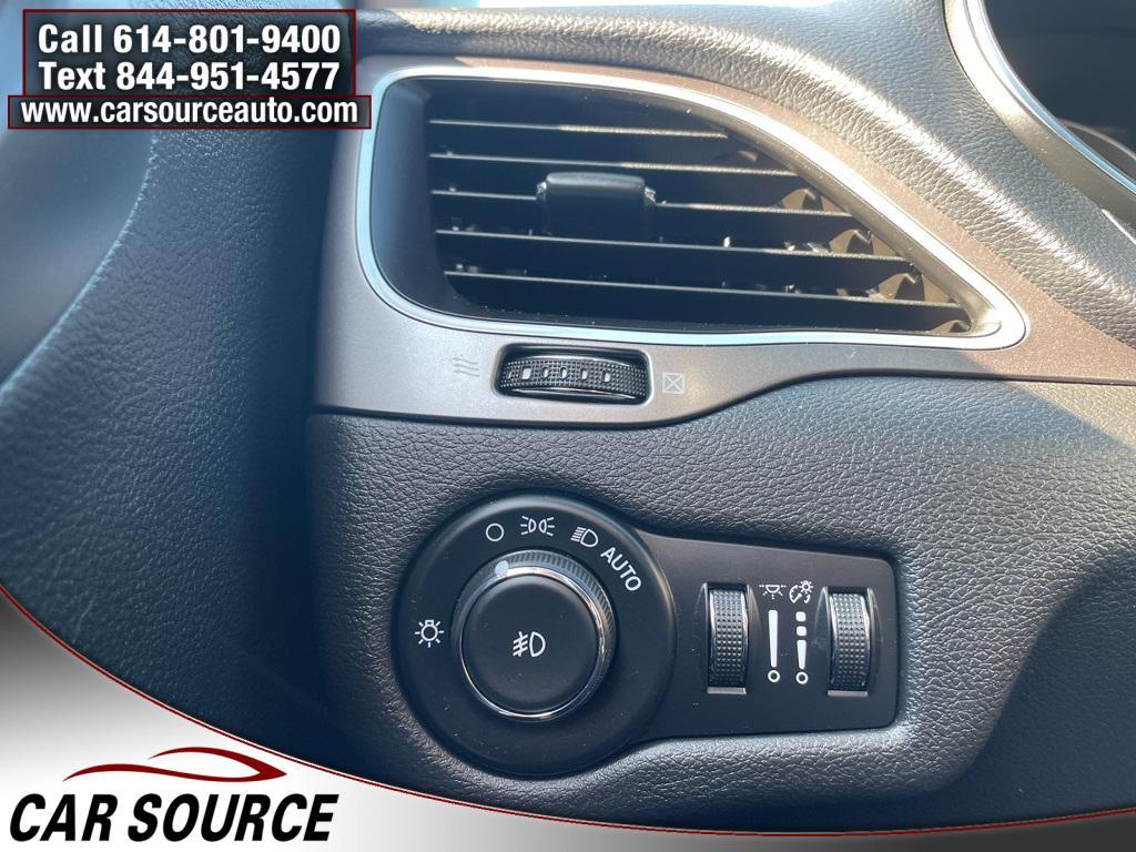used 2019 Jeep Cherokee car, priced at $11,754