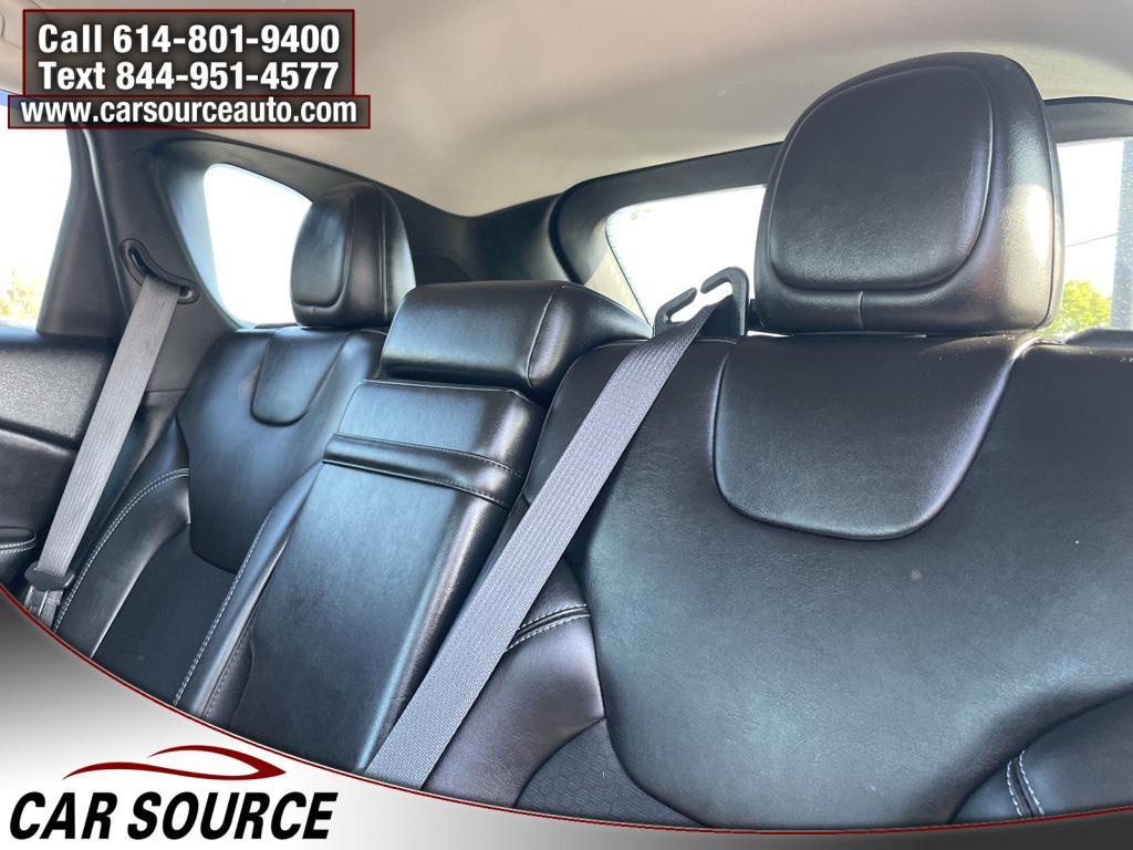 used 2019 Jeep Cherokee car, priced at $11,754