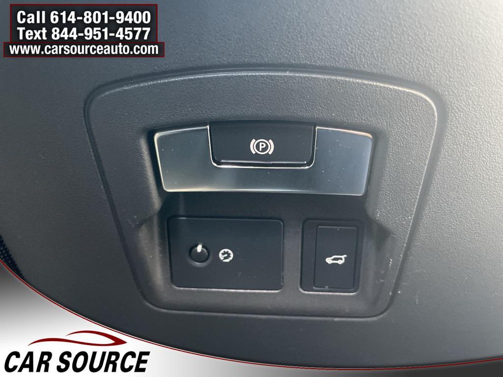 used 2018 Land Rover Range Rover Velar car, priced at $21,450