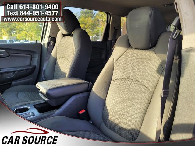 used 2011 Chevrolet Traverse car, priced at $3,995