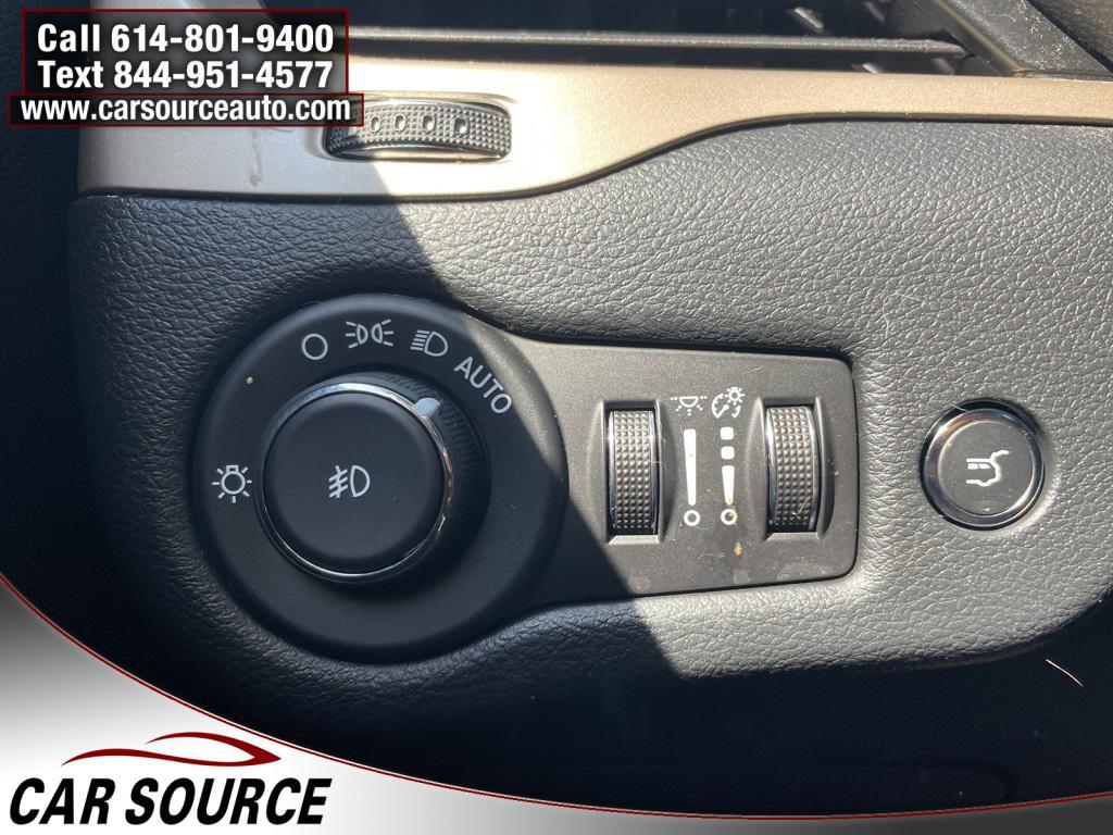 used 2014 Jeep Cherokee car, priced at $9,950