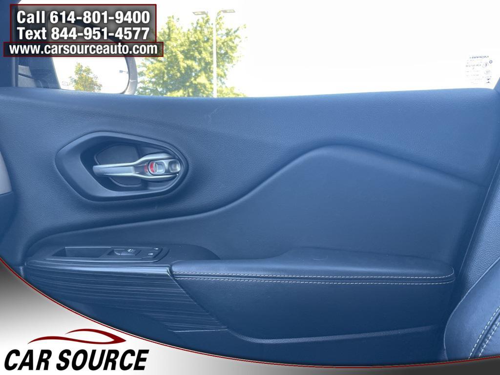 used 2014 Jeep Cherokee car, priced at $9,950