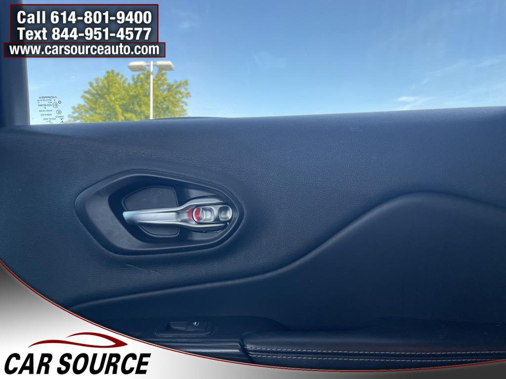 used 2014 Jeep Cherokee car, priced at $9,950